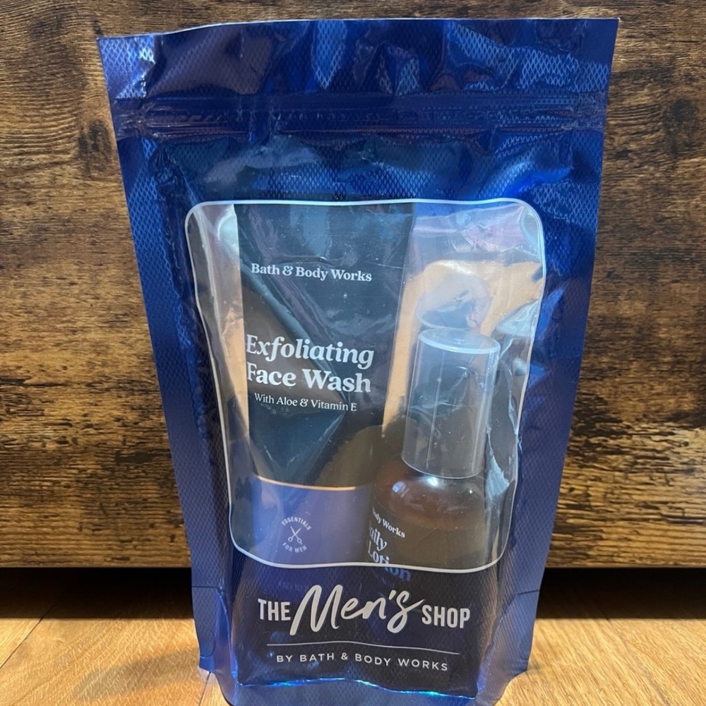 Bath & Body Works Exfoliating Face Wash Kit
